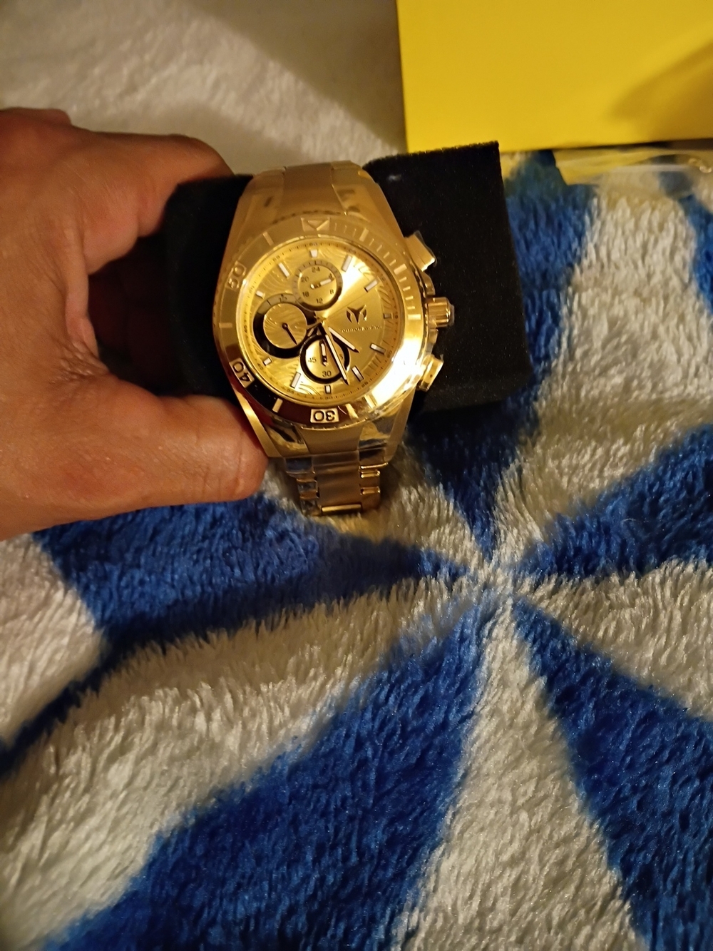 Invicta Gold Tone Chronograph Men's Watch - Picture 3 of 6